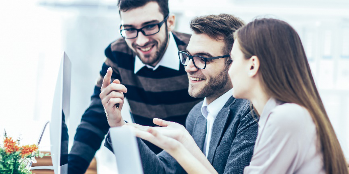team-discussion-small-business